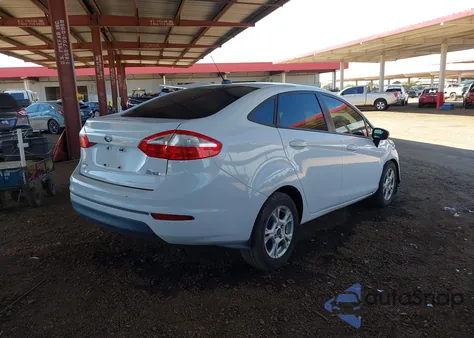 2014 Ford Fiesta Se z USA, uszkodzony, nr VIN 3FADP4BJ1EM235530